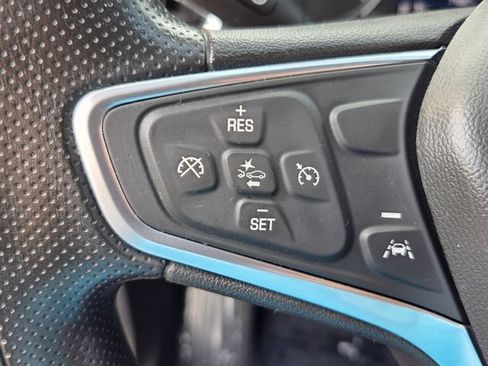 Used 2023 Chevrolet Equinox LT FWD image 29