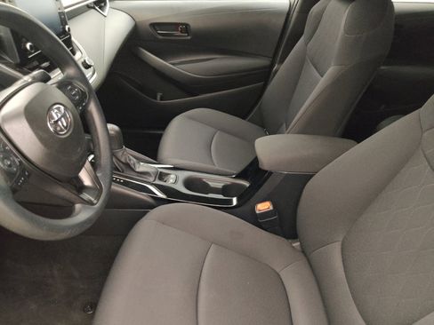 Used 2022 Toyota Corolla LE FWD image 17