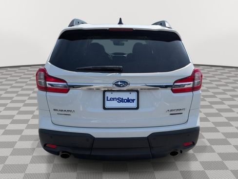 Used 2022 Subaru Ascent Limited w/ Technology Package AWD/4WD image 4