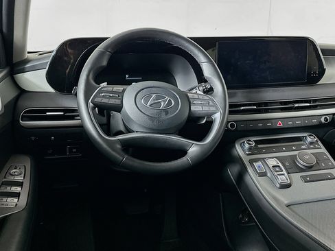 Used 2025 Hyundai Palisade SEL image 18