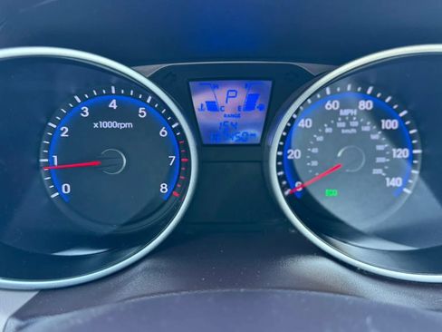 Used 2013 Hyundai Tucson GLS FWD image 15