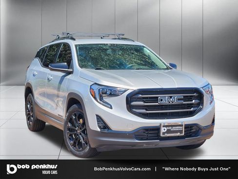 Used 2020 GMC Terrain SLT w/ Preferred Package AWD/4WD image 1