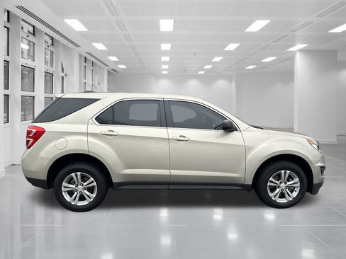 Certified 2016 Chevrolet Equinox LS image 4