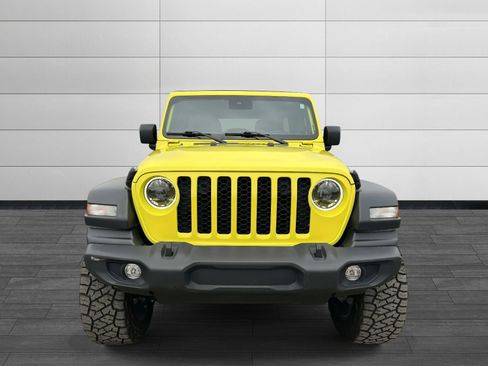 Used 2024 Jeep Wrangler Sport S image 7