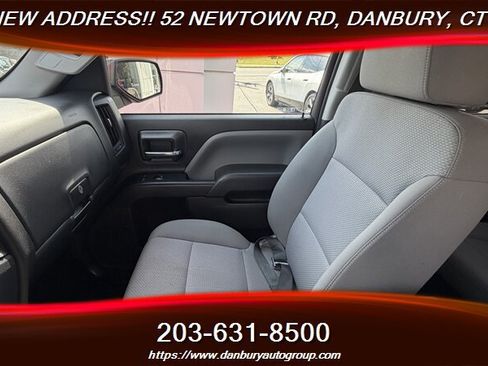 Used 2018 Chevrolet Silverado 1500 Custom w/ Custom Value Package AWD/4WD image 14