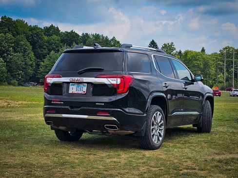 Used 2023 GMC Acadia Denali w/ Denali Technology Package AWD/4WD image 4