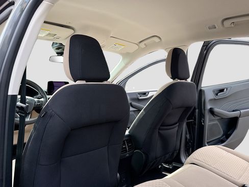 Used 2022 Ford Escape SE AWD/4WD image 6