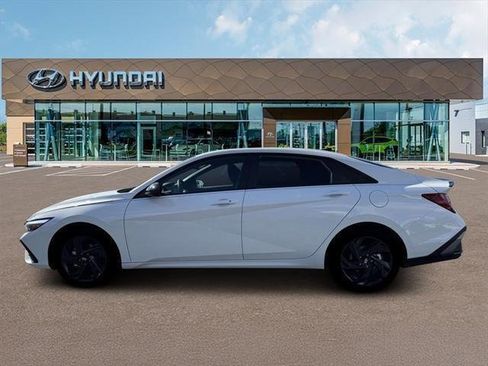New 2026 Hyundai Elantra Sport image 3