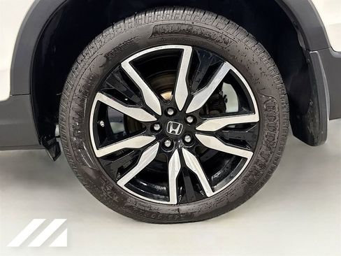 Used 2022 Honda Pilot Touring image 35