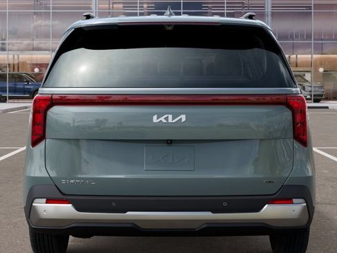 New 2027 Kia Carnival SX FWD image 13