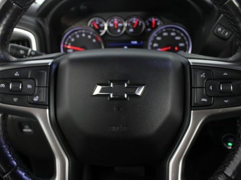 Used 2022 Chevrolet Silverado 1500 RST image 12
