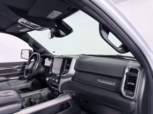 Used 2024 RAM 1500 Laramie image 25