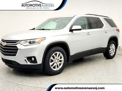 Used 2021 Chevrolet Traverse LT