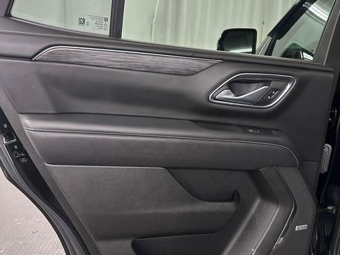 Used 2022 GMC Yukon SLT w/ SLT Premium Package AWD/4WD image 25