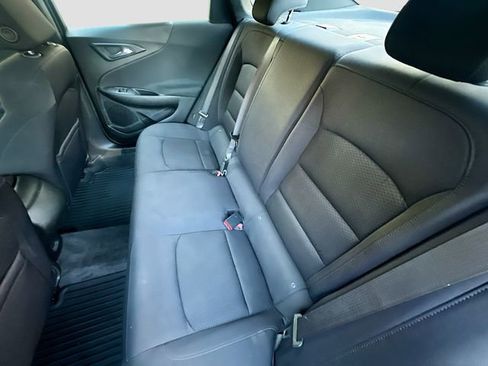 Used 2022 Chevrolet Malibu LS image 24