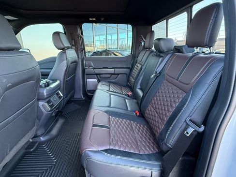 Used 2025 Ford F150 Lariat w/ Equipment Group 501A Mid image 13