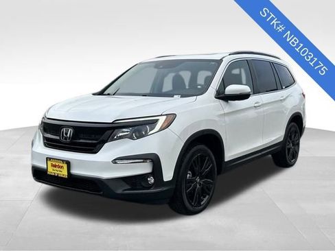 Certified 2022 Honda Pilot Special Edition image 3