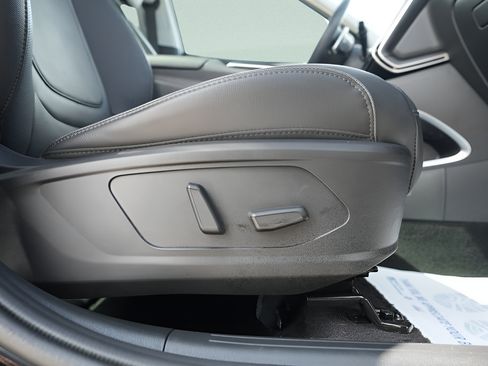 Certified 2024 Hyundai Tucson Limited AWD/4WD image 15