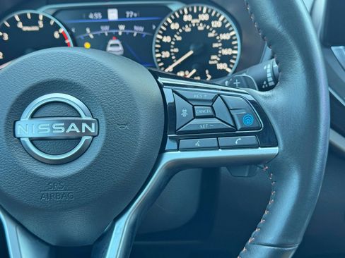 Used 2024 Nissan Altima 2.0 SR image 21