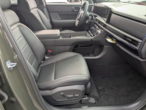 New 2025 Hyundai Santa Fe Calligraphy image 25