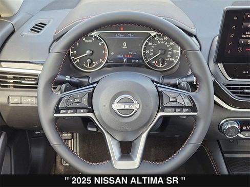 New 2025 Nissan Altima 2.5 SR image 23
