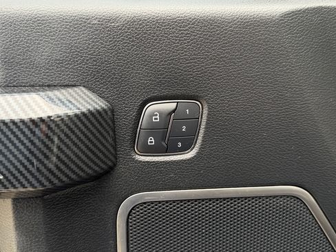 Used 2017 Ford F150 Raptor w/ Equipment Group 802A Luxury image 37