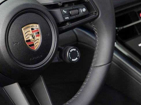 New 2025 Porsche Panamera 4 image 22