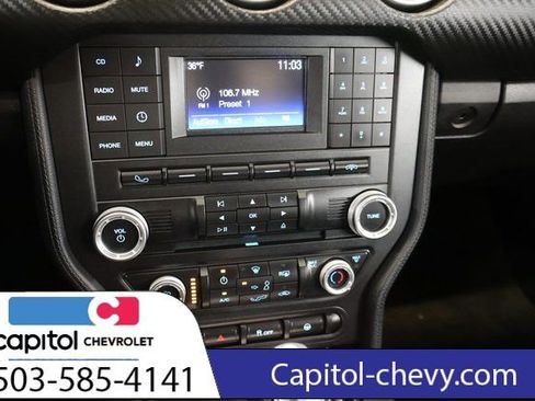 Used 2018 Ford Mustang Coupe image 19