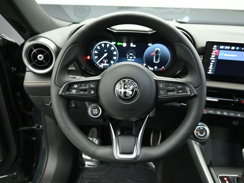 New 2026 Alfa Romeo Tonale w/ Active Assist Package image 15