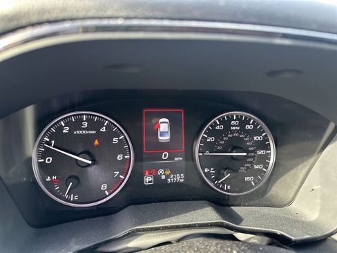 Used 2025 Subaru Legacy Premium w/ Popular Package #1 image 10