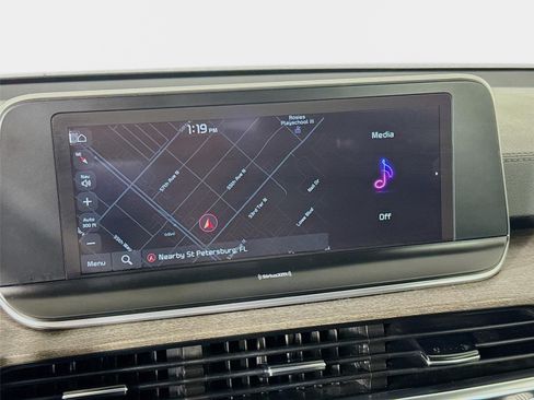 Certified 2022 Kia Telluride EX w/ EX Premium Package AWD/4WD image 16