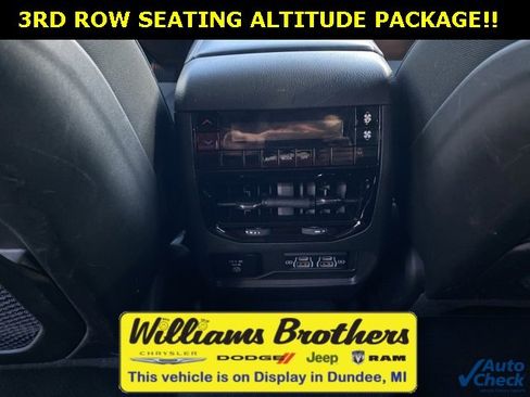 Certified 2024 Jeep Grand Cherokee L Laredo image 25