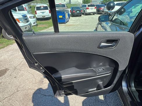 Used 2020 Dodge Charger Police w/ Convenience Group I image 15