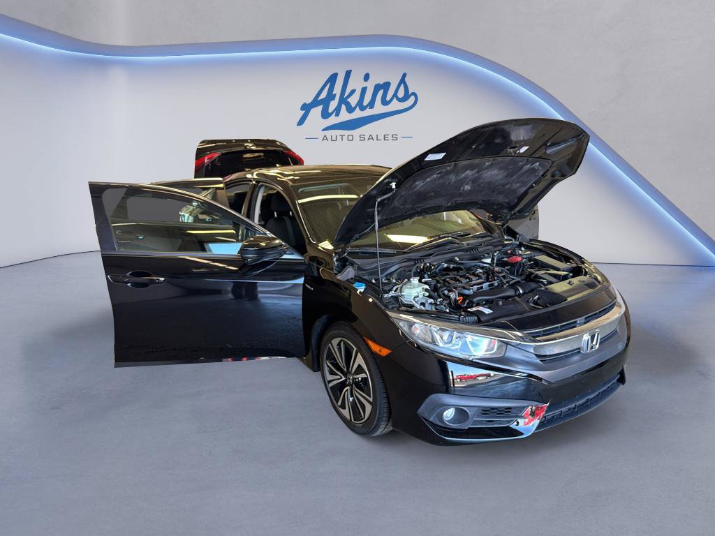 Used 2018 Honda Civic EX-T image 9