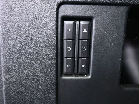 Used 2020 Ford Expedition Platinum AWD/4WD image 30