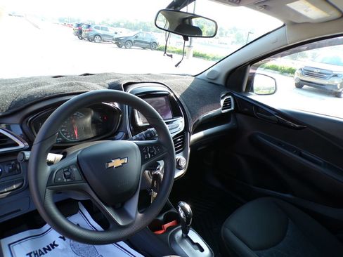 Used 2022 Chevrolet Spark LT w/ Spark Special Edition FWD image 9