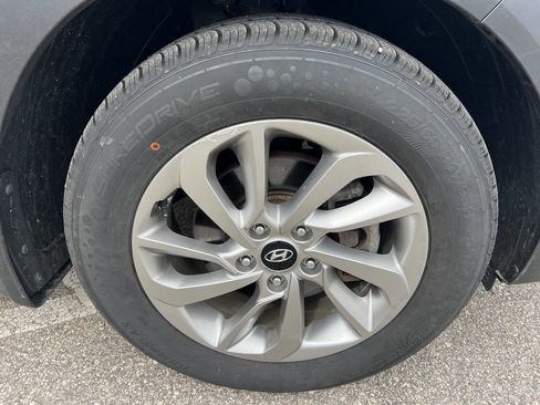 Used 2018 Hyundai Tucson SEL Plus w/ Cargo Package image 26