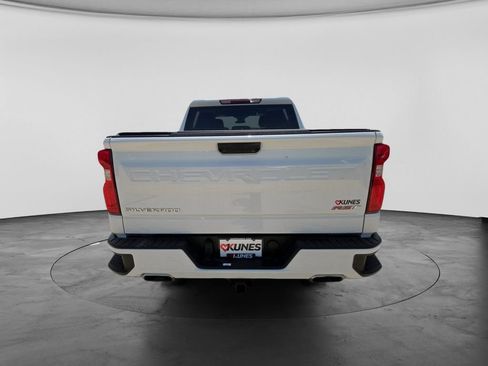 Used 2023 Chevrolet Silverado 1500 RST w/ Z71 Off-Road Package AWD/4WD image 8
