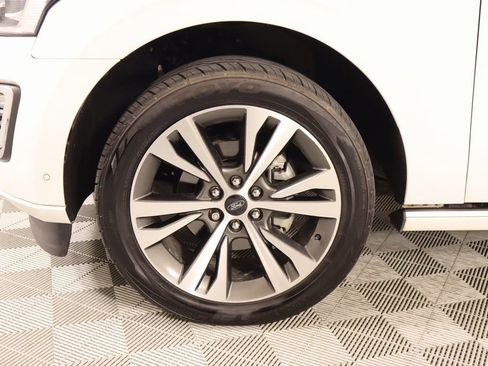 Used 2021 Ford Expedition Platinum image 20
