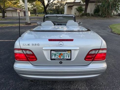 Used 2003 Mercedes-Benz CLK 320 Cabriolet image 6