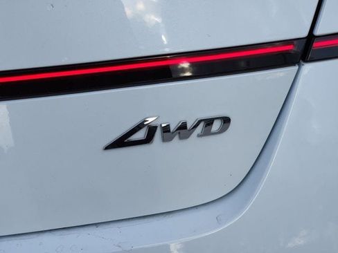 New 2026 Genesis G90 3.5T image 8