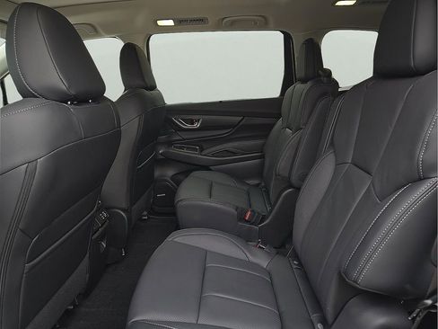 New 2026 Subaru Ascent Limited image 11