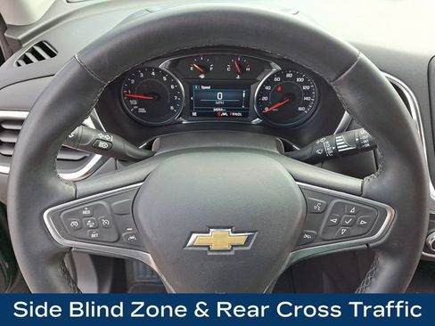 Used 2023 Chevrolet Equinox LT AWD/4WD image 4