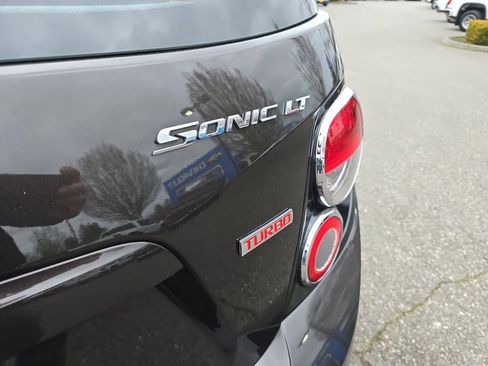 Used 2015 Chevrolet Sonic LT w/ Fun and Sun Package image 31