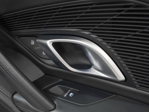 Used 2020 Audi R8 V10 performance image 16