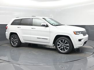 Used 2018 Jeep Grand Cherokee Overland image 1
