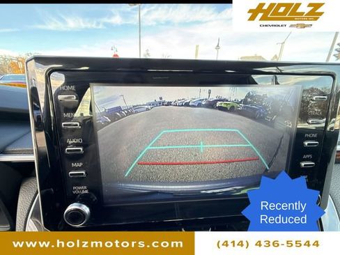 Used 2020 Toyota Corolla LE image 14