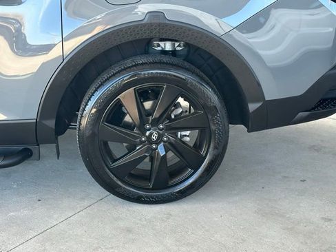 Used 2024 Hyundai Santa Cruz Night image 11