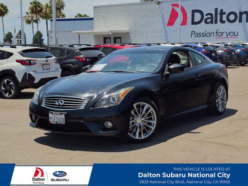 Used 2013 INFINITI G37 Journey w/ Premium Pkg RWD image 1