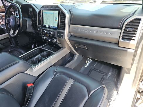 Used 2022 Ford F250 Platinum AWD/4WD image 28